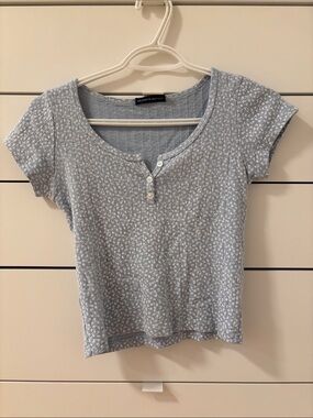 Brandy Melville Pale Blue Floral Ribbed Henley Button Baby Tee